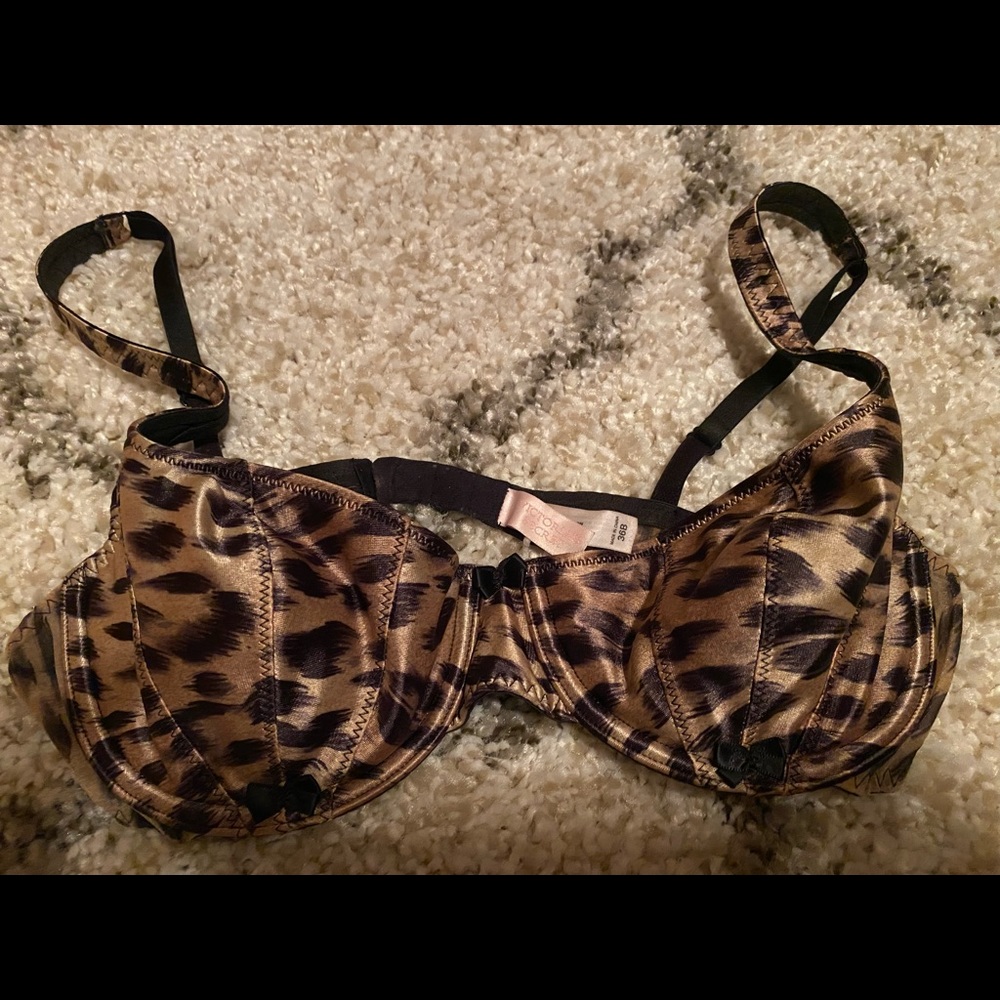 Victoria’s Secret Bra